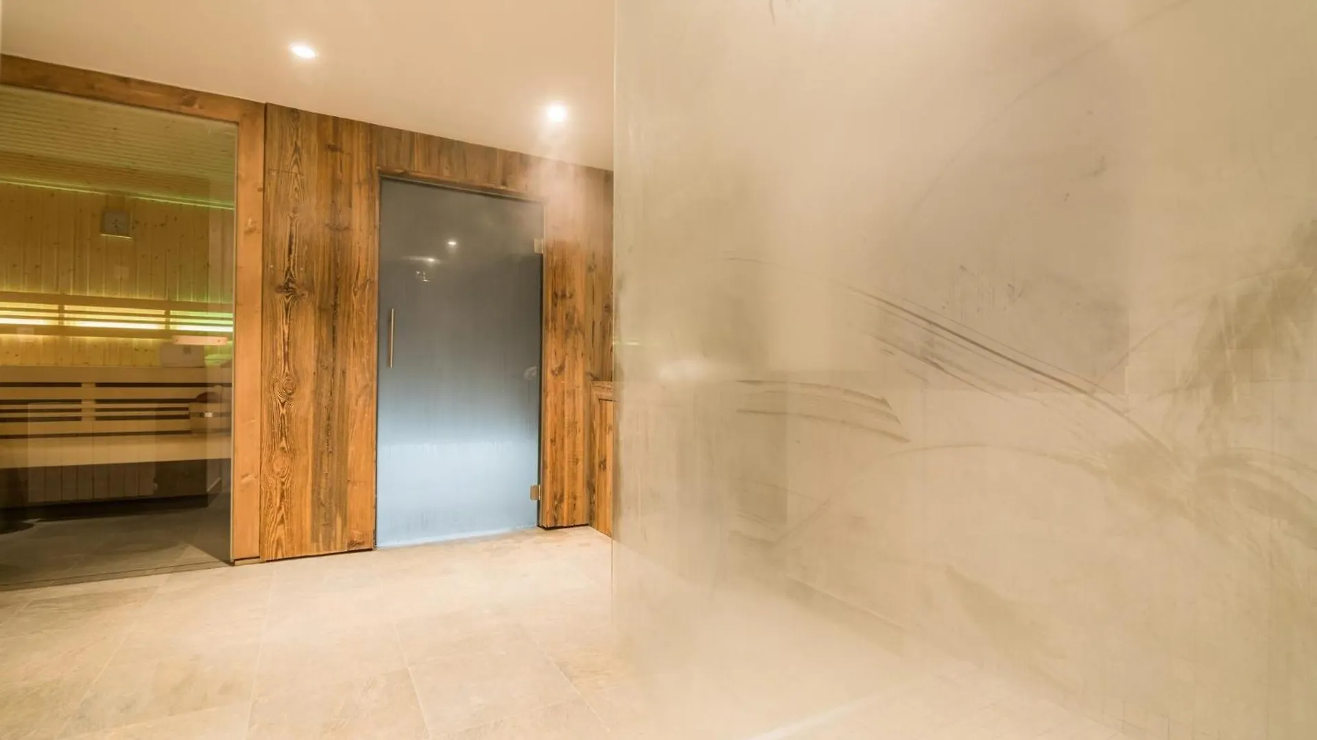 Nice Chalet With Fireplace In Megeve Praz-sur-Arly