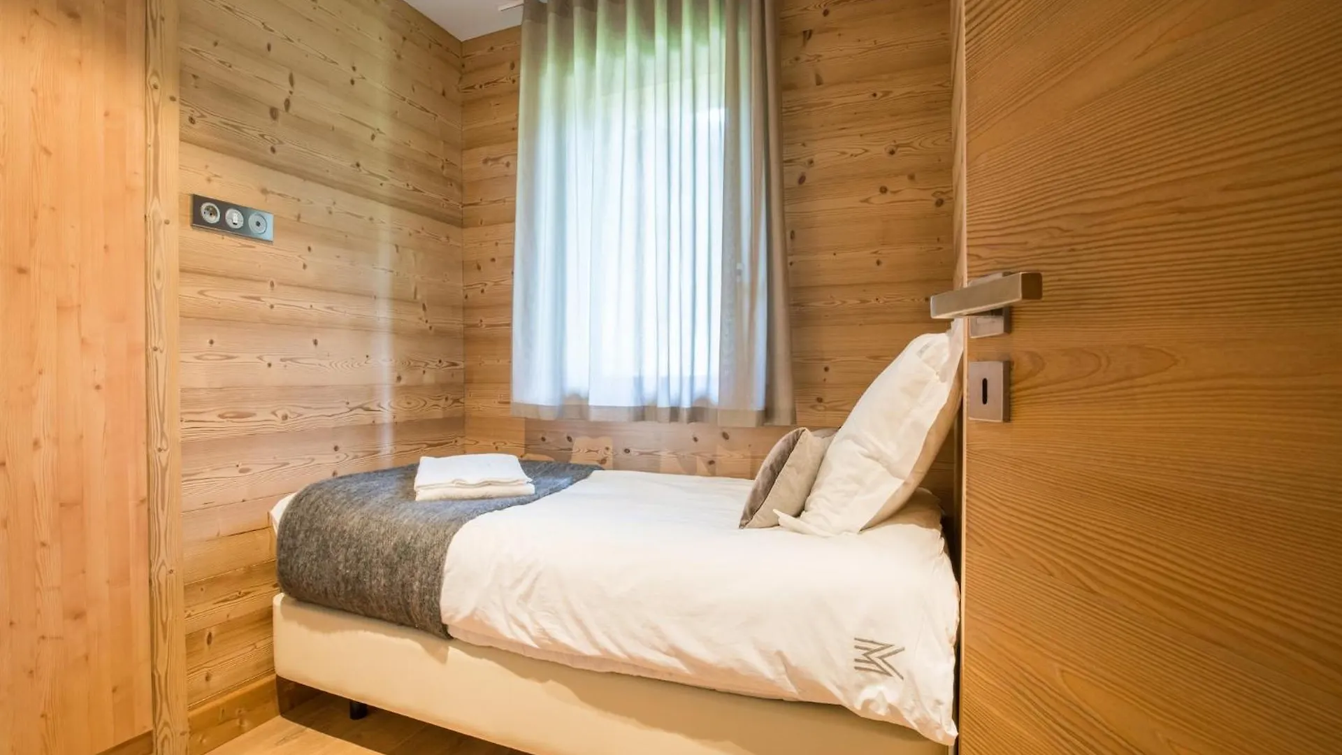 Nice Chalet With Fireplace In Megeve Praz-sur-Arly 0*,  France