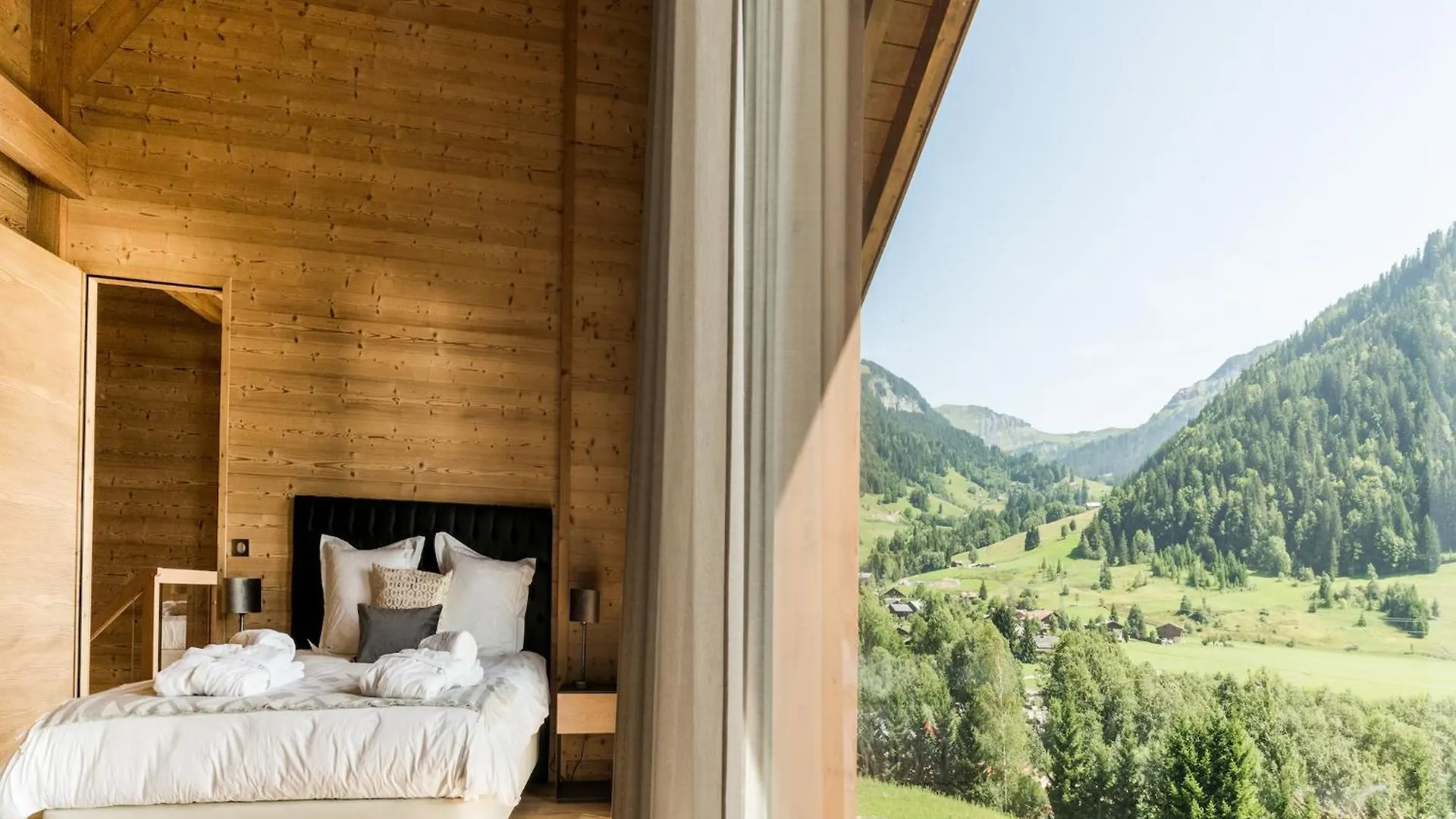 Nice Chalet With Fireplace In Megeve Praz-sur-Arly